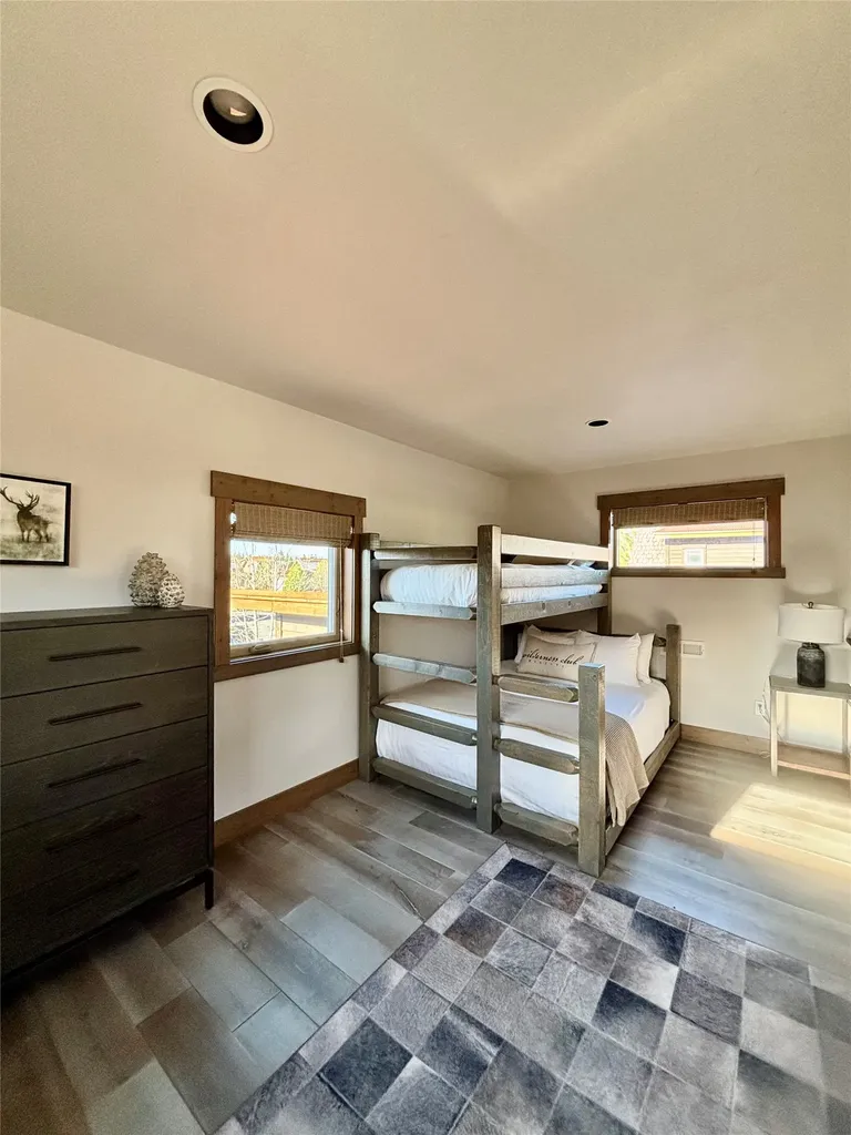 74 Park Cottage Way Eureka MT 59917