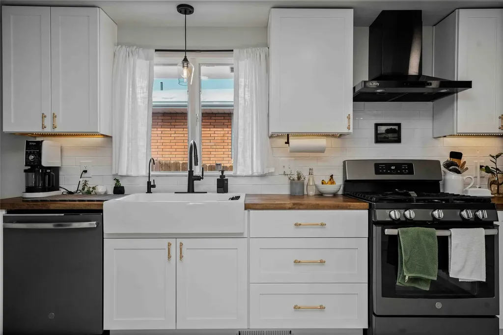 3422 2nd Avenue S Great Falls MT 59405