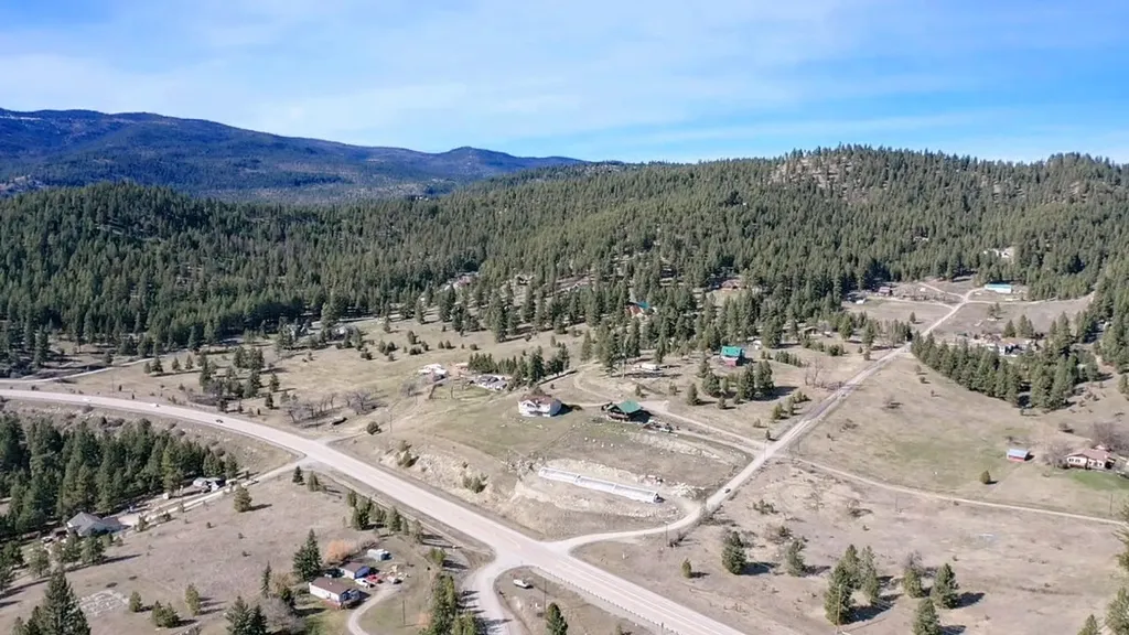 20630 Rimrock Drive Rollins MT 59931