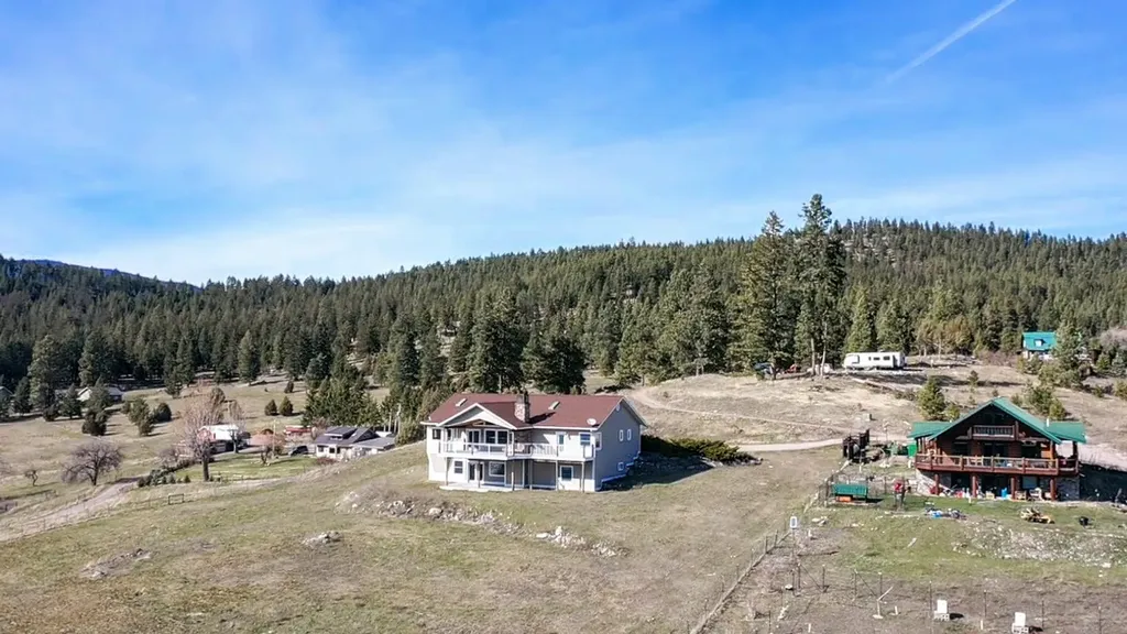 20630 Rimrock Drive Rollins MT 59931
