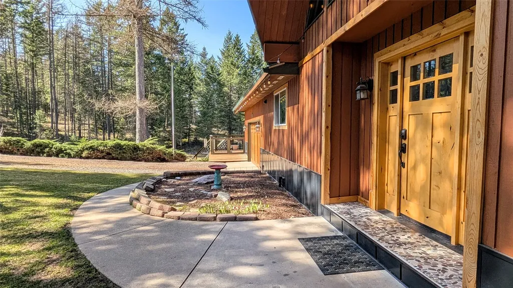 103 E Many Lakes Drive Kalispell MT 59901
