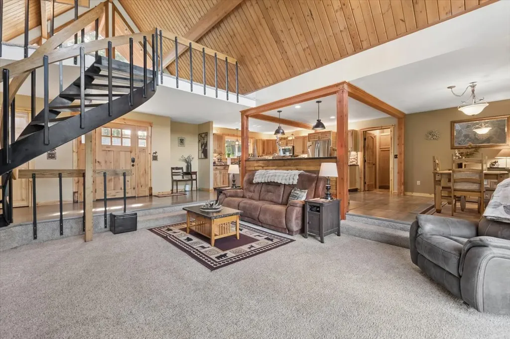 103 E Many Lakes Drive Kalispell MT 59901