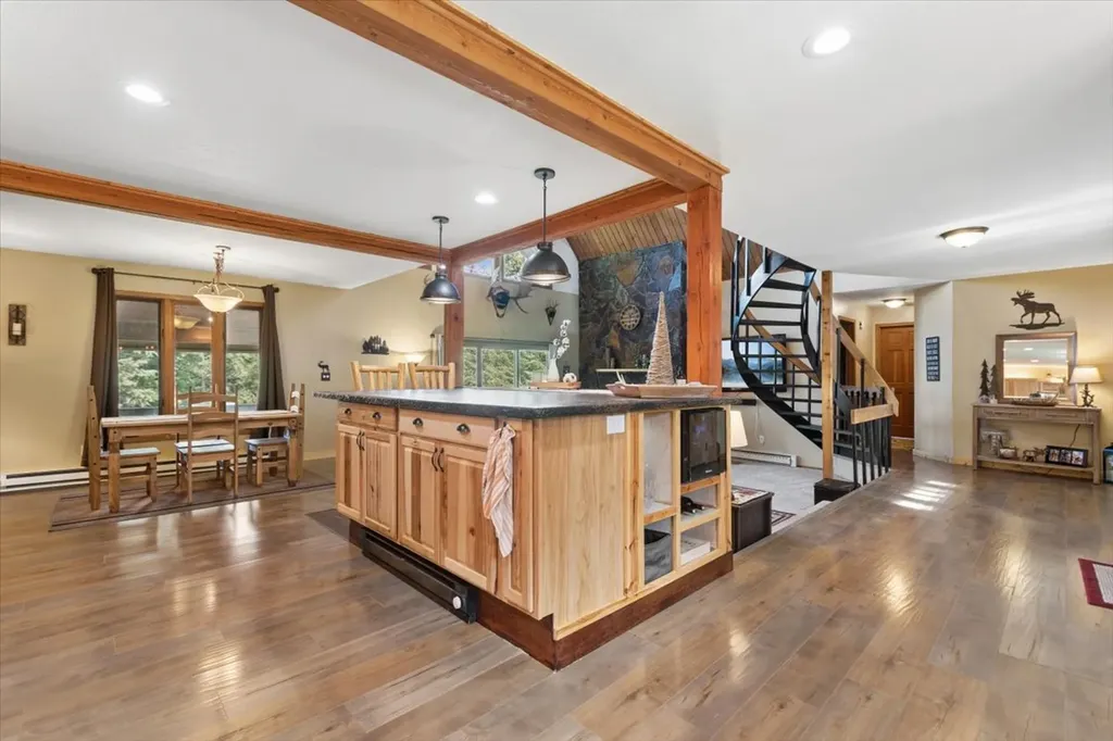 103 E Many Lakes Drive Kalispell MT 59901