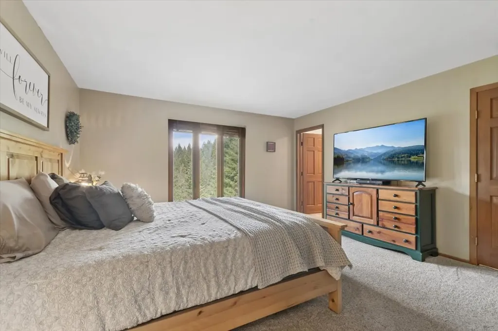 103 E Many Lakes Drive Kalispell MT 59901