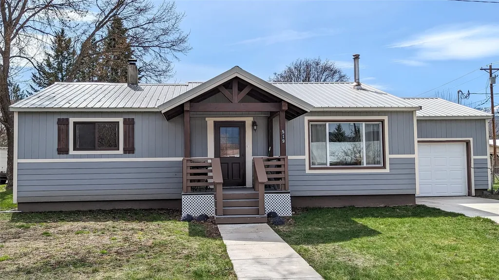 519 E 4th Street Libby MT 59923