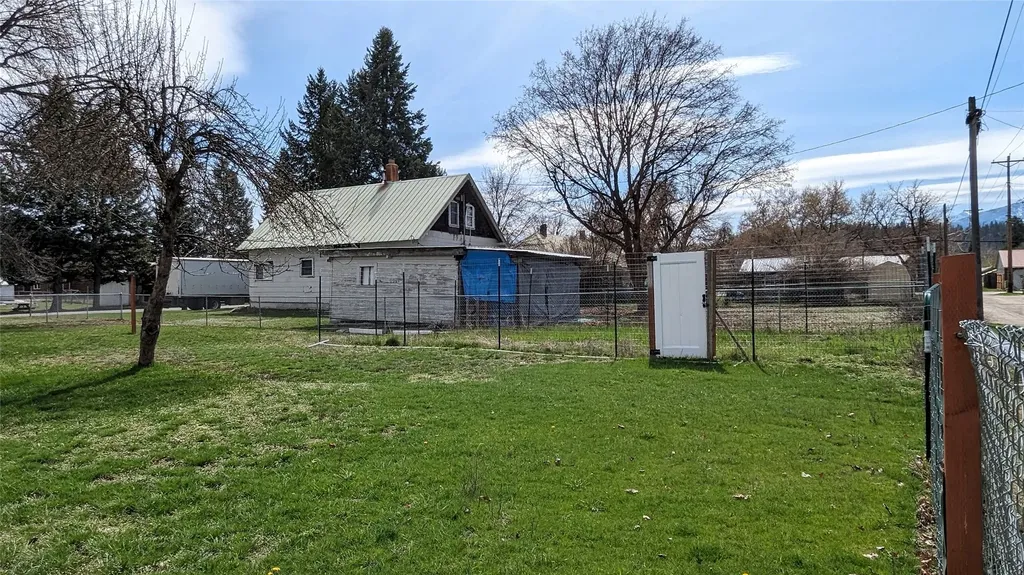 519 E 4th Street Libby MT 59923