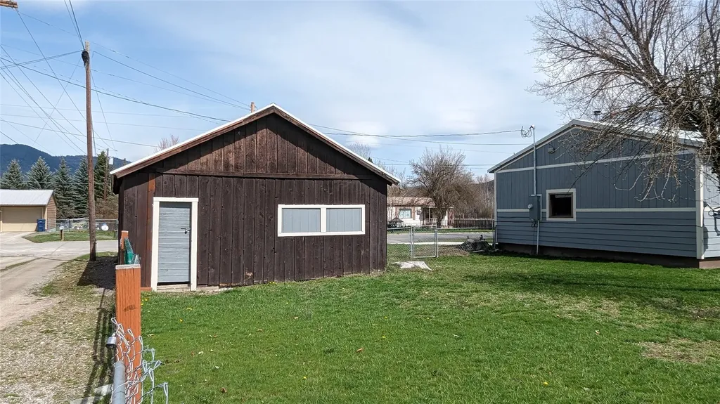 519 E 4th Street Libby MT 59923