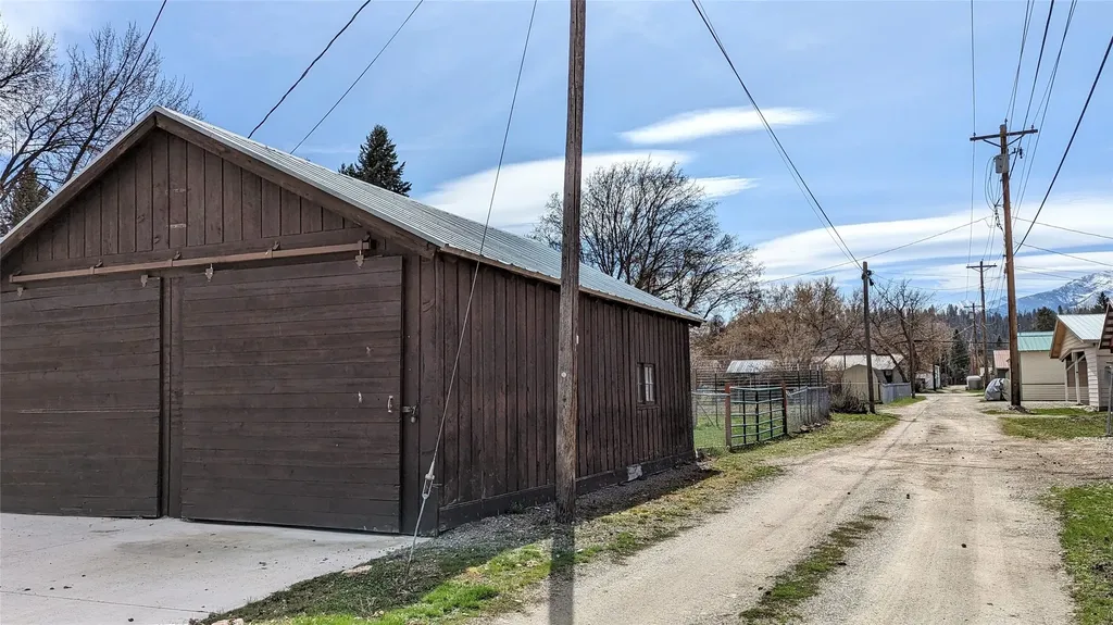 519 E 4th Street Libby MT 59923