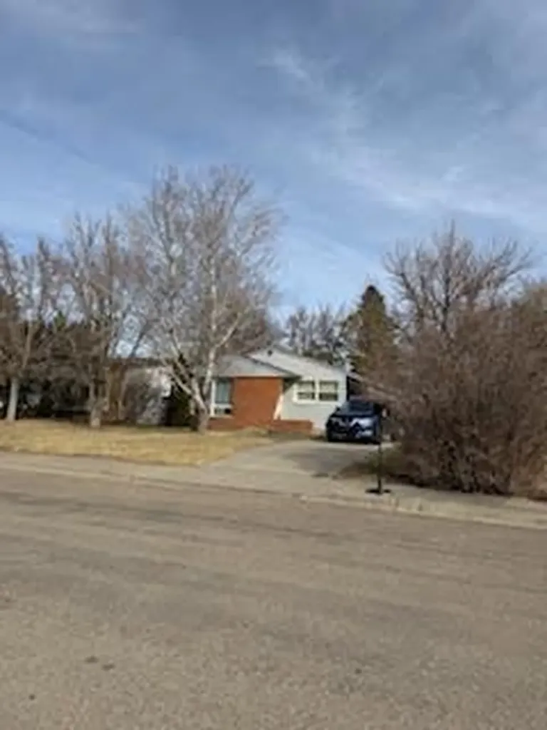 948 Westwood Avenue Shelby MT 59474