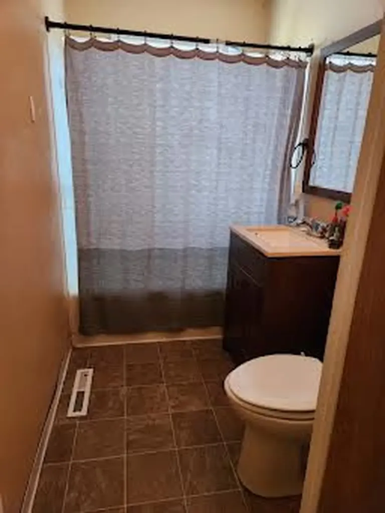 948 Westwood Avenue Shelby MT 59474