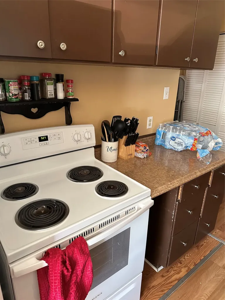 948 Westwood Avenue Shelby MT 59474
