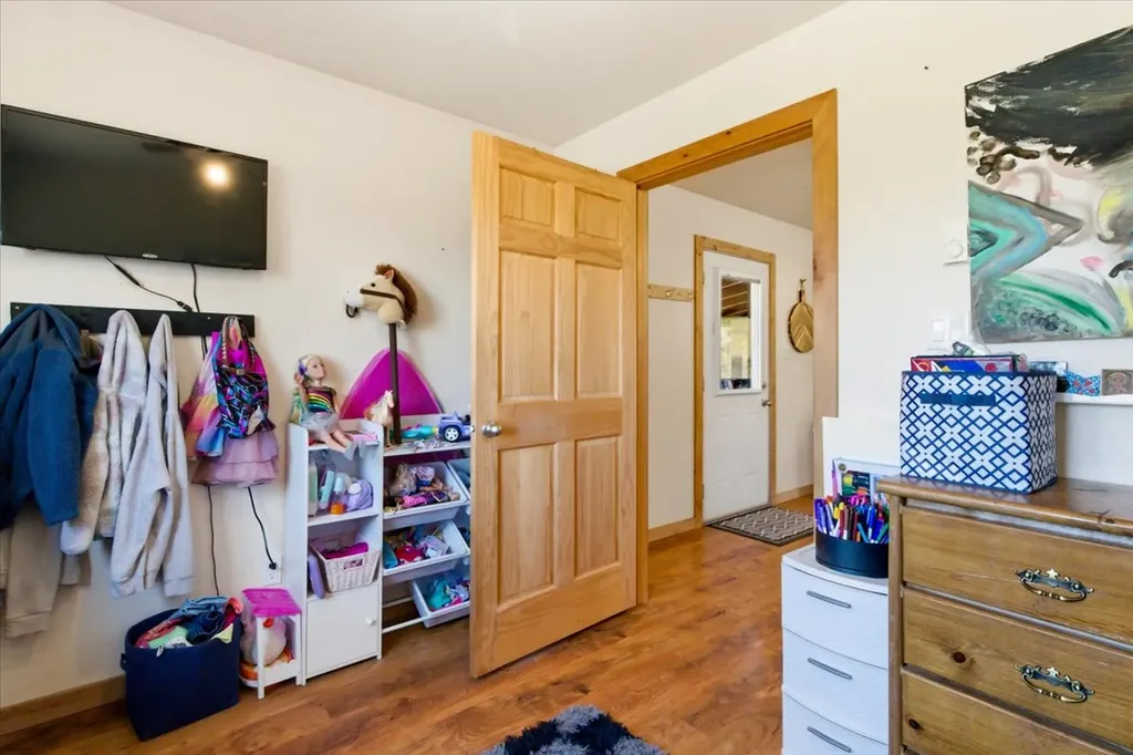 125 Spring Lane Eureka MT 59917