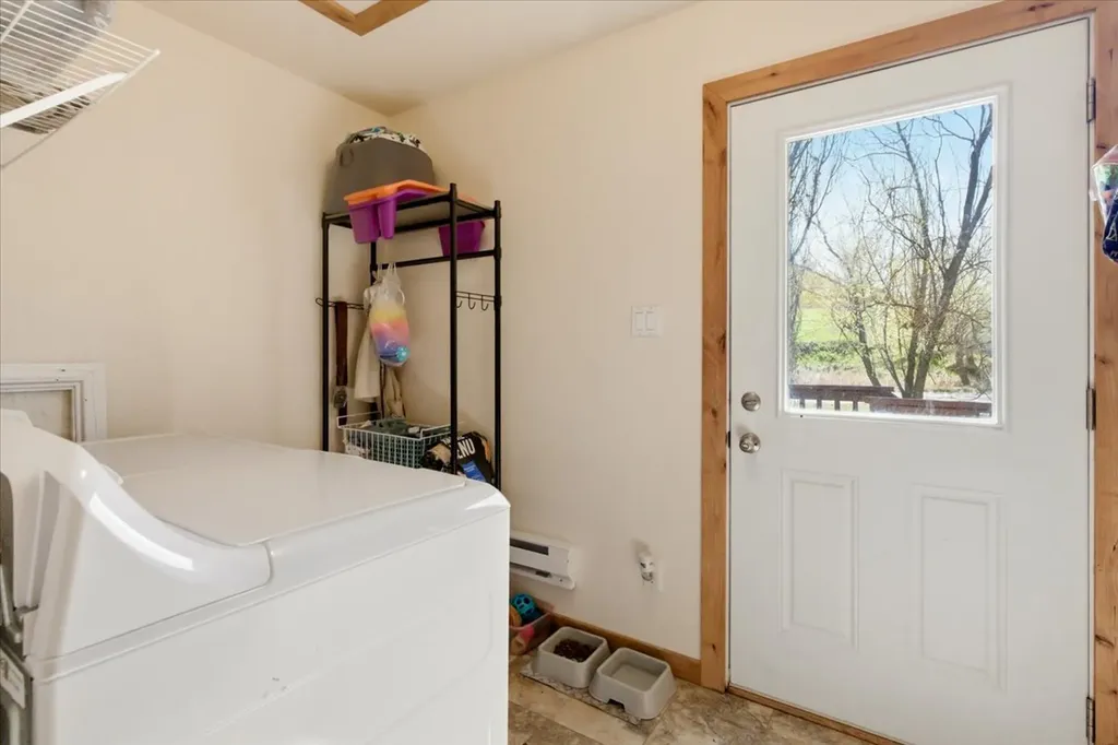 125 Spring Lane Eureka MT 59917