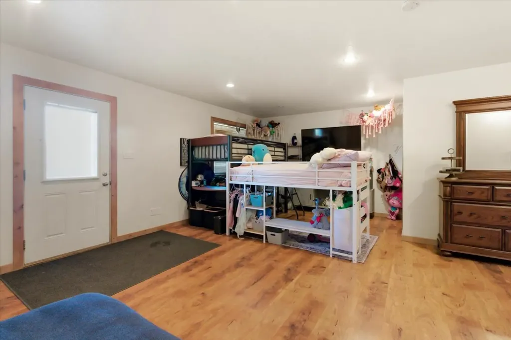 125 Spring Lane Eureka MT 59917