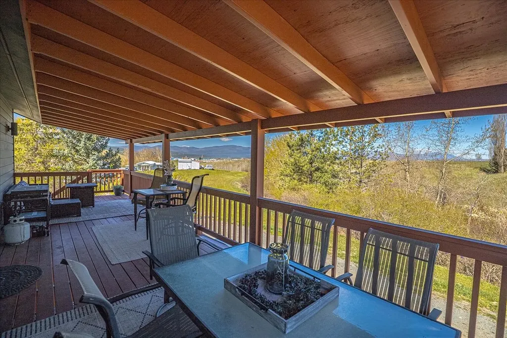 125 Spring Lane Eureka MT 59917