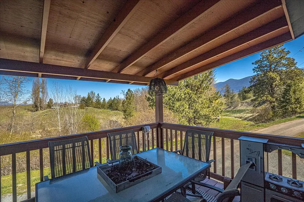 125 Spring Lane Eureka MT 59917