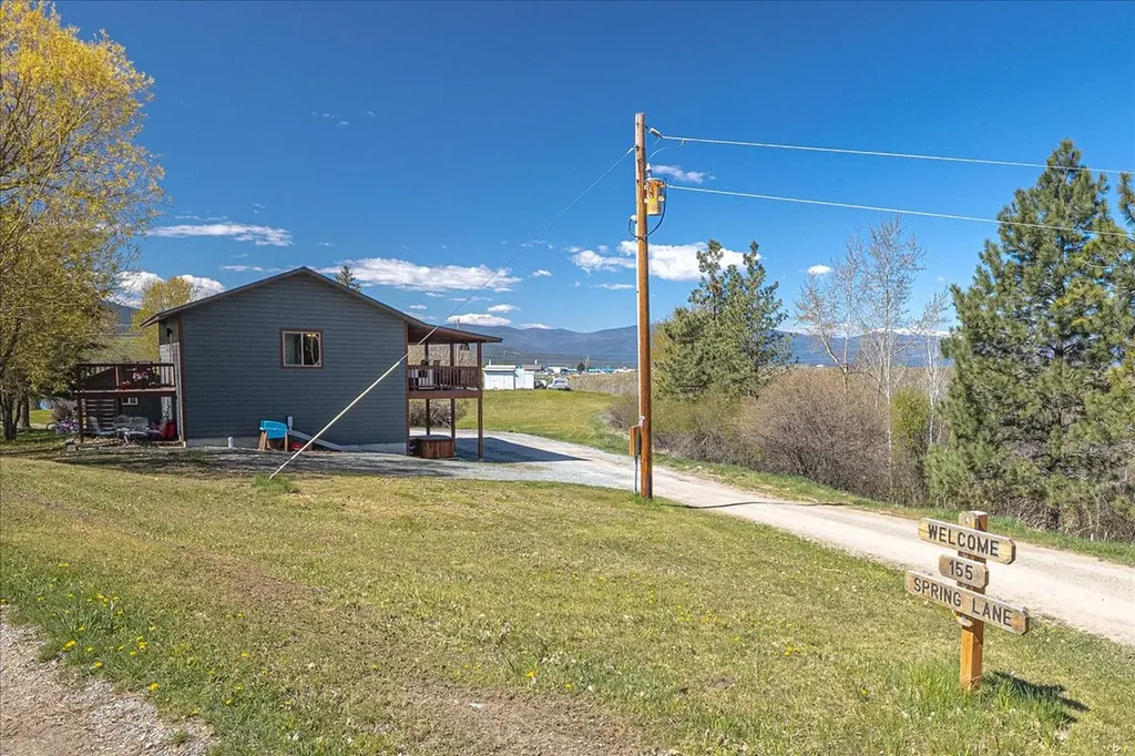 125 Spring Lane Eureka MT 59917