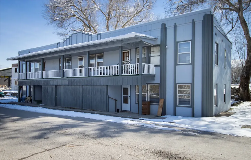 101 1st Avenue N Hot Springs MT 59845
