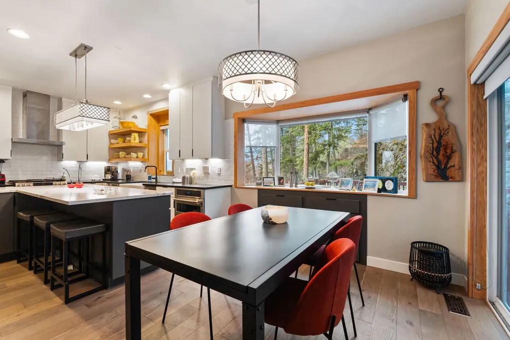 256 Eagle Bend Drive Bigfork MT 59911