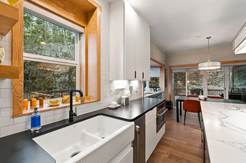 256 Eagle Bend Drive Bigfork MT 59911