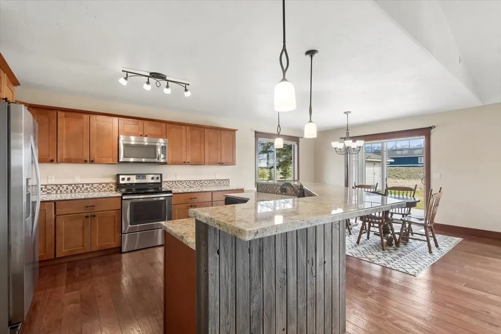 393 Forest Edge Trail Kalispell MT 59901