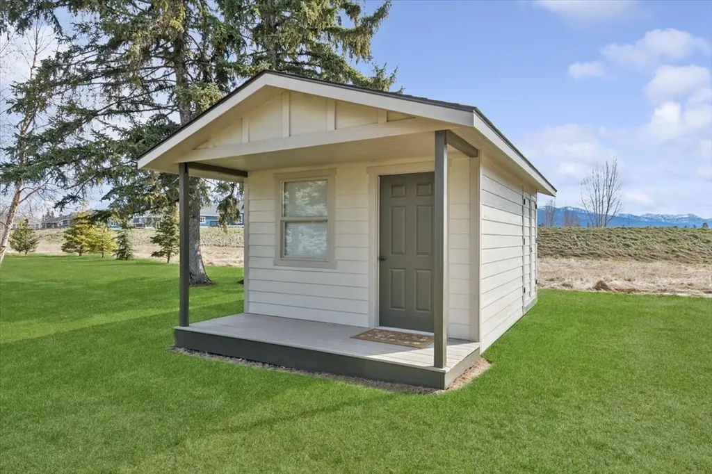 393 Forest Edge Trail Kalispell MT 59901