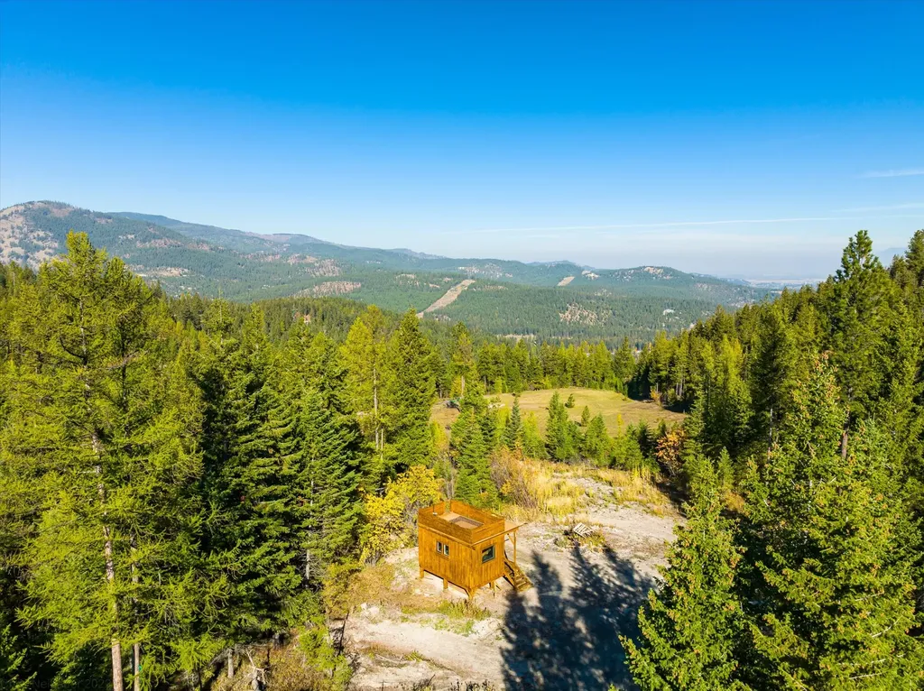 410 Blacktail Heights Road Lakeside MT 59922