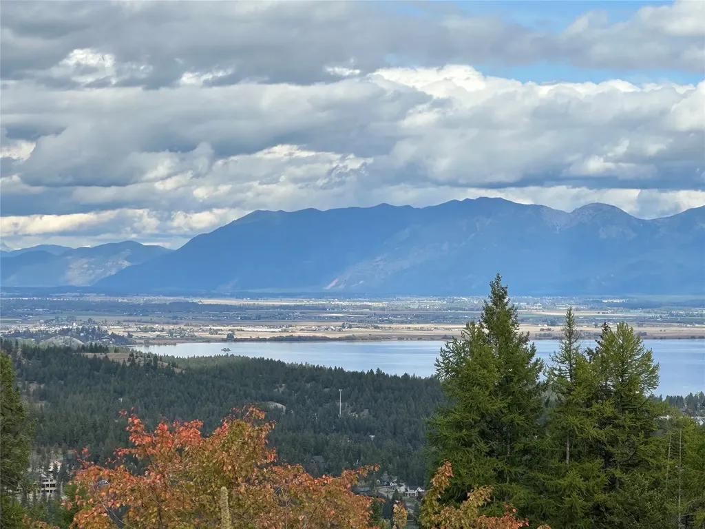 410 Blacktail Heights Road Lakeside MT 59922