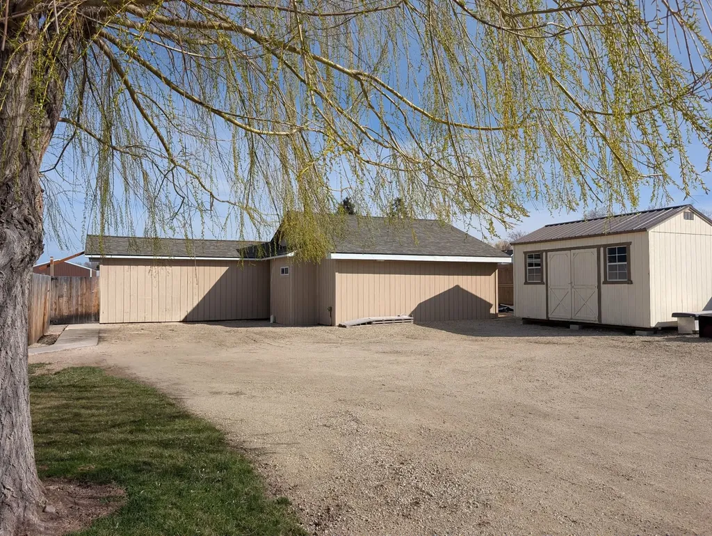615 Park Avenue Stevensville MT 59870