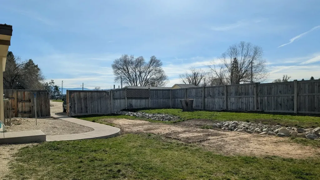 615 Park Avenue Stevensville MT 59870