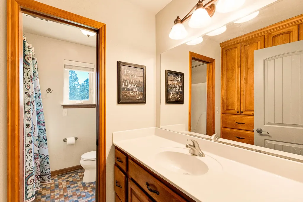 817 Ponderosa Drive Hamilton MT 59840
