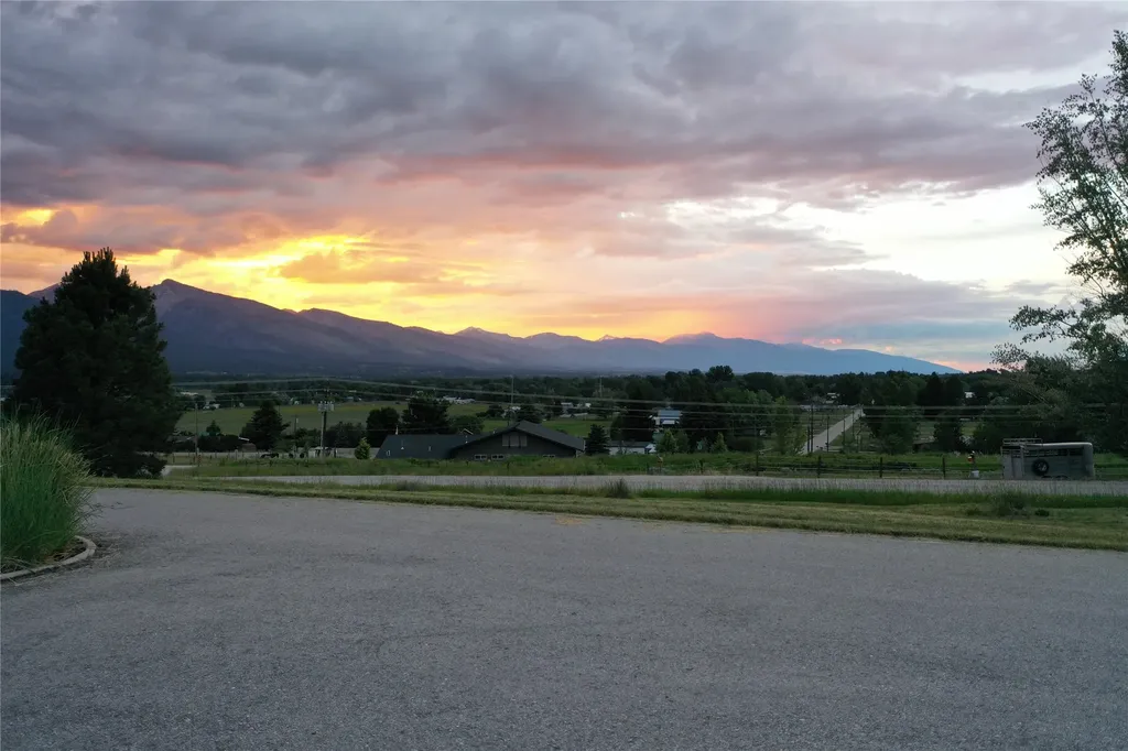 817 Ponderosa Drive Hamilton MT 59840