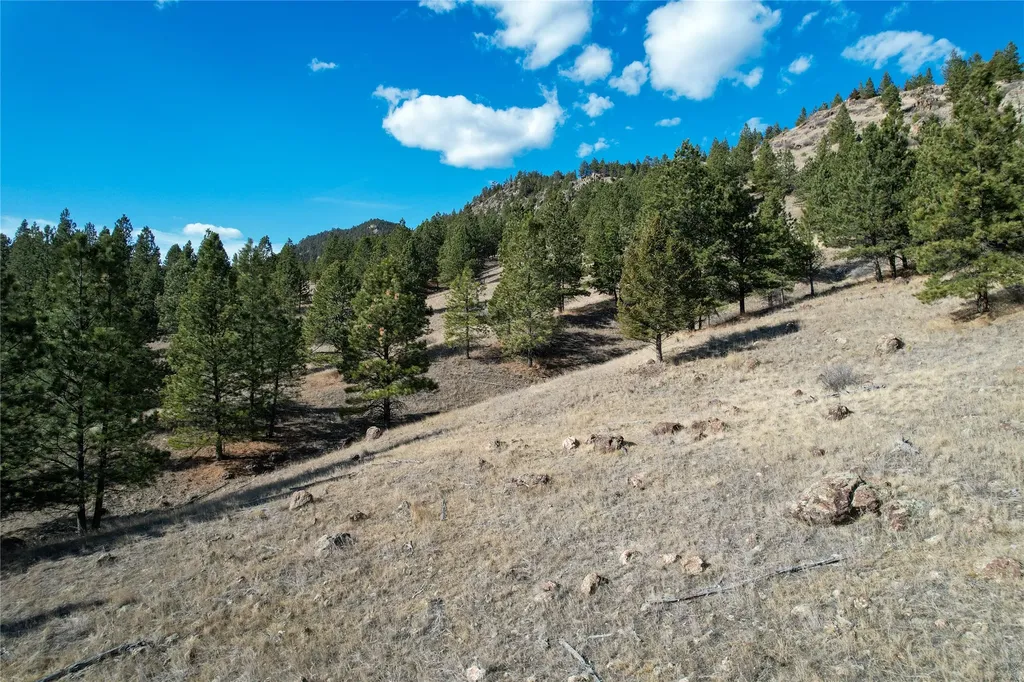 Tract A-2 Clancy Creek Road Clancy MT 59634