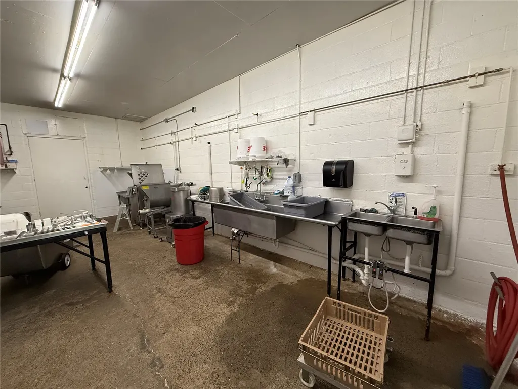 760 9th Street E Chinook MT 59523