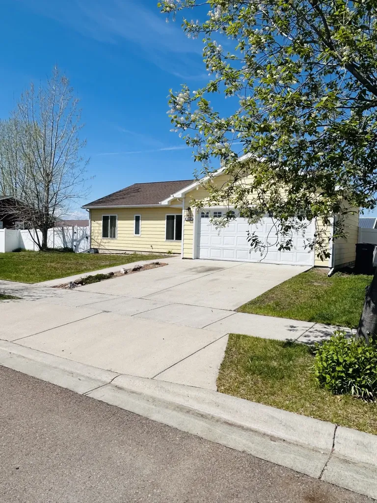 1413 28th Avenue S Great Falls MT 59405