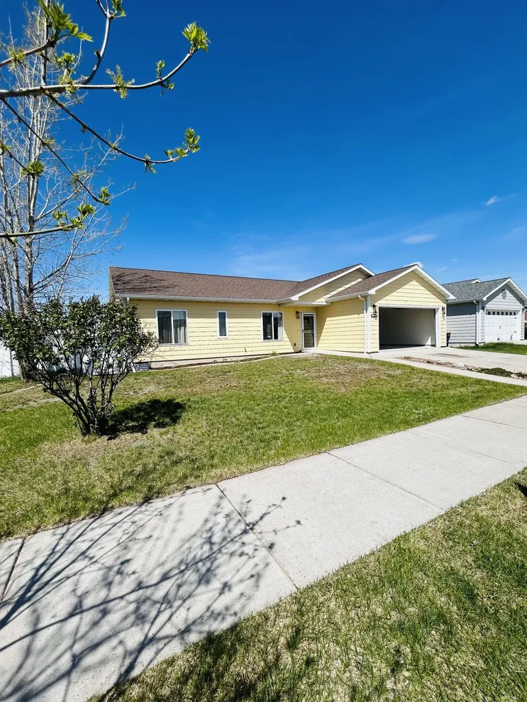 1413 28th Avenue S Great Falls MT 59405