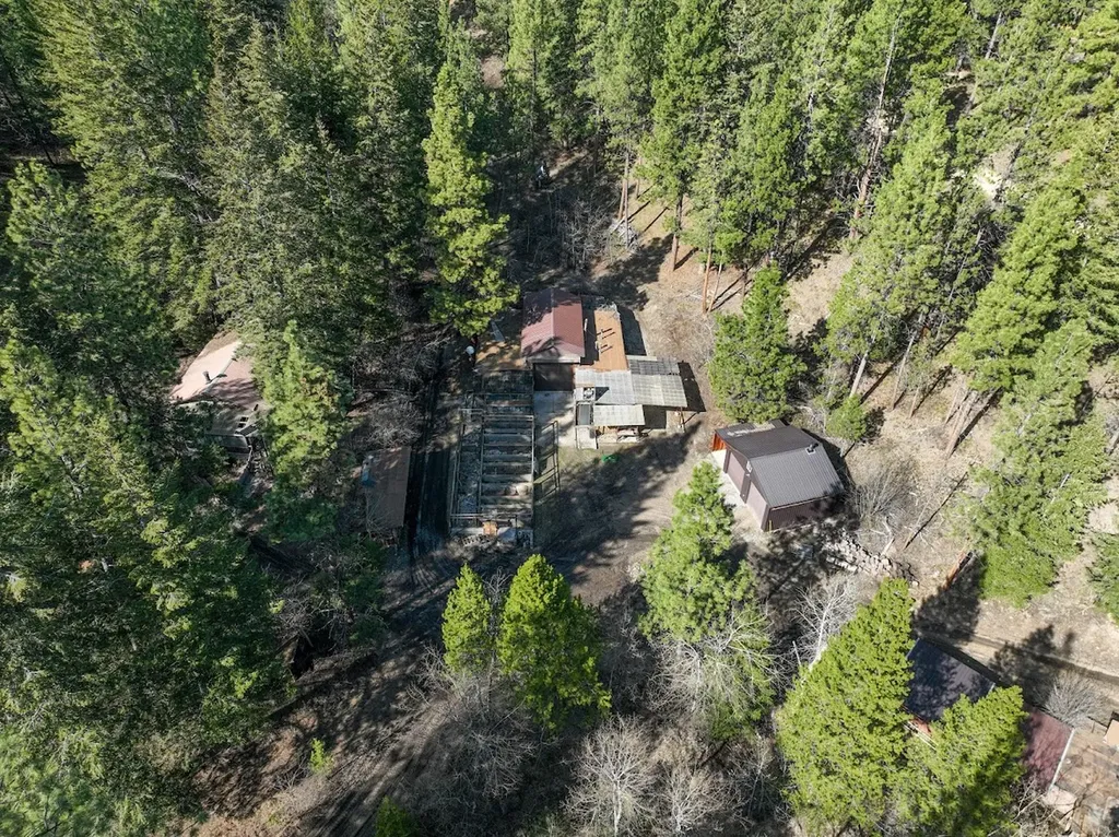 1009 Bourne Loop Victor MT 59875
