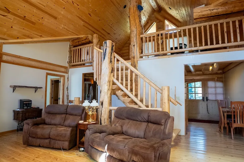 1009 Bourne Loop Victor MT 59875