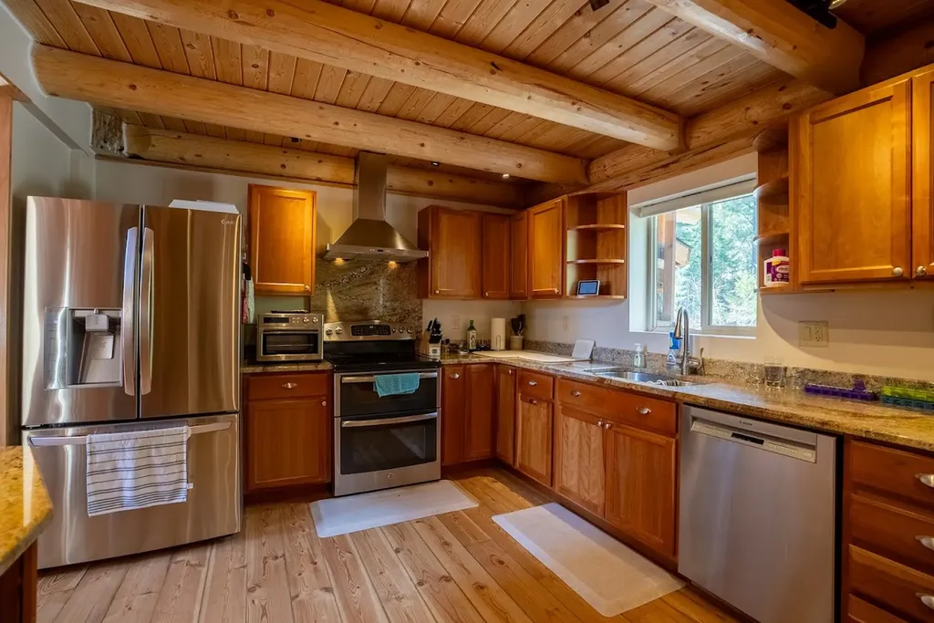 1009 Bourne Loop Victor MT 59875
