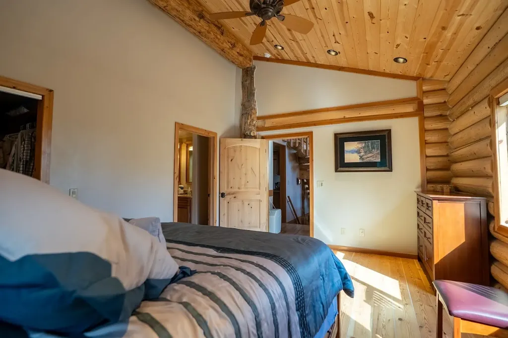 1009 Bourne Loop Victor MT 59875