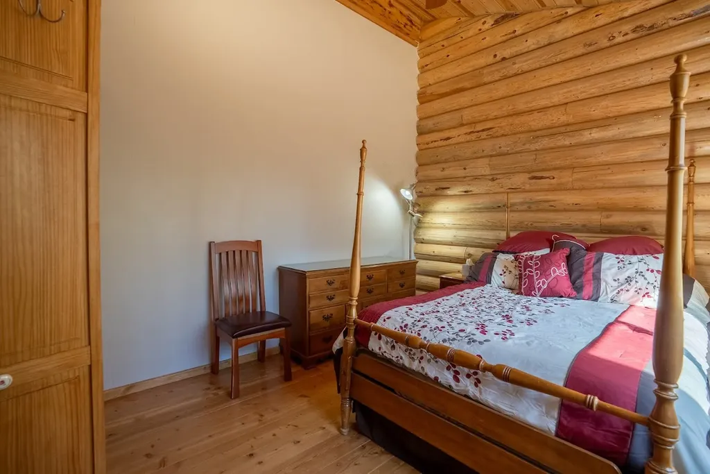 1009 Bourne Loop Victor MT 59875
