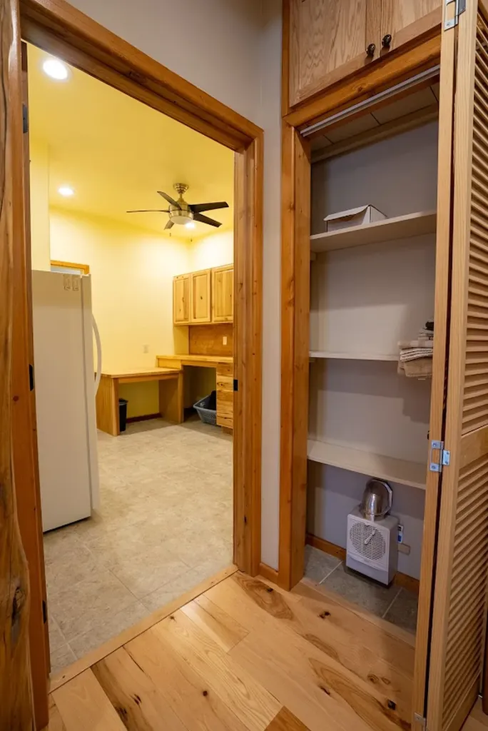 1009 Bourne Loop Victor MT 59875