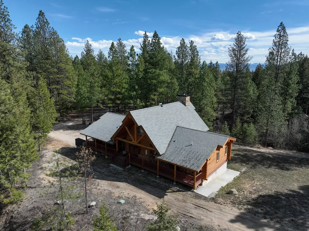1009 Bourne Loop Victor MT 59875