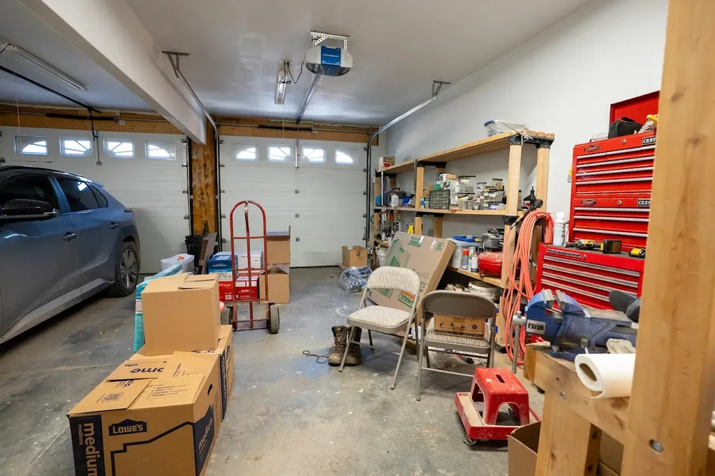 1009 Bourne Loop Victor MT 59875