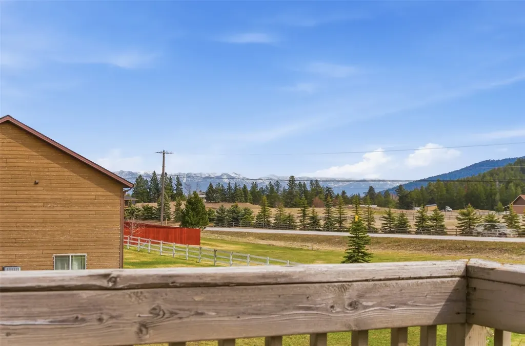 28 W Ashley Hills Drive Kalispell MT 59901