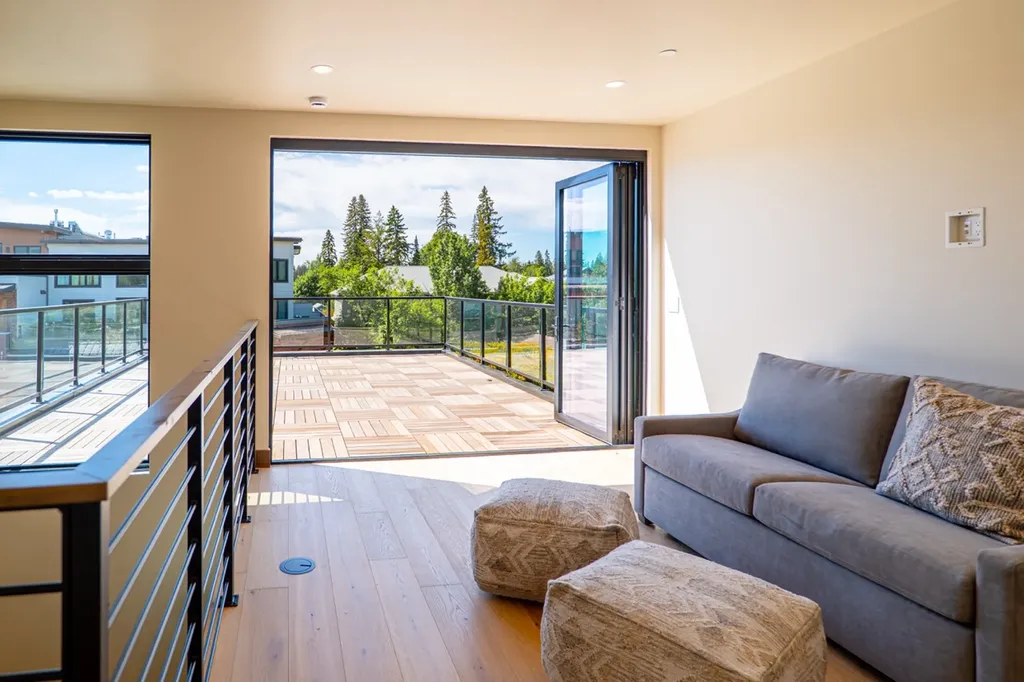 220 E 2nd Street Whitefish MT 59937