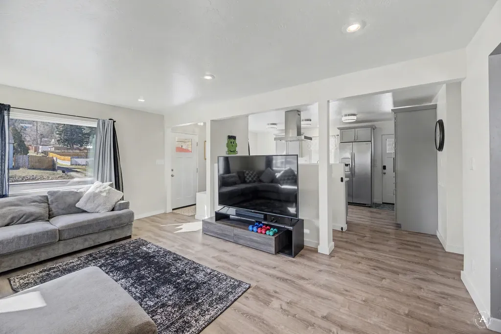 1208 Highland Street Helena MT 59601