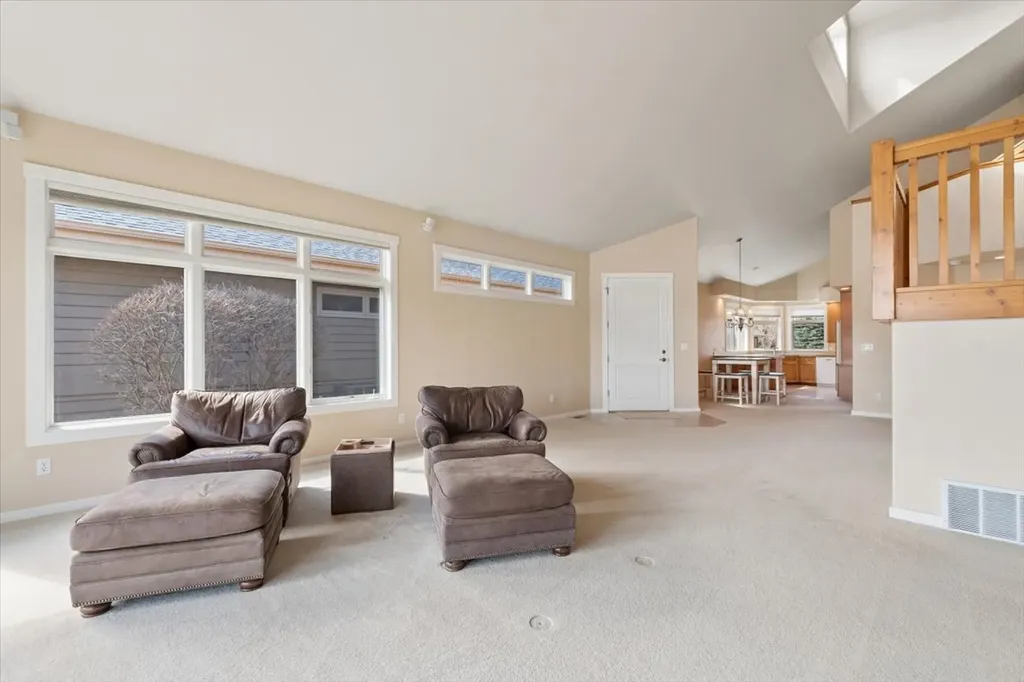 27 Bay Harbor Drive Bigfork MT 59911