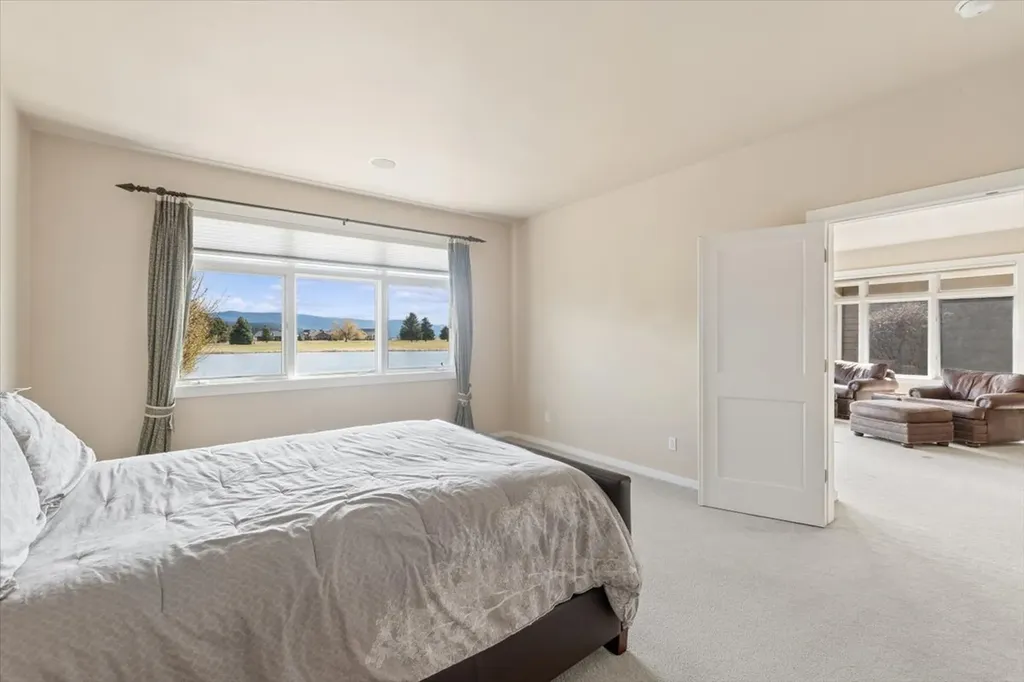 27 Bay Harbor Drive Bigfork MT 59911