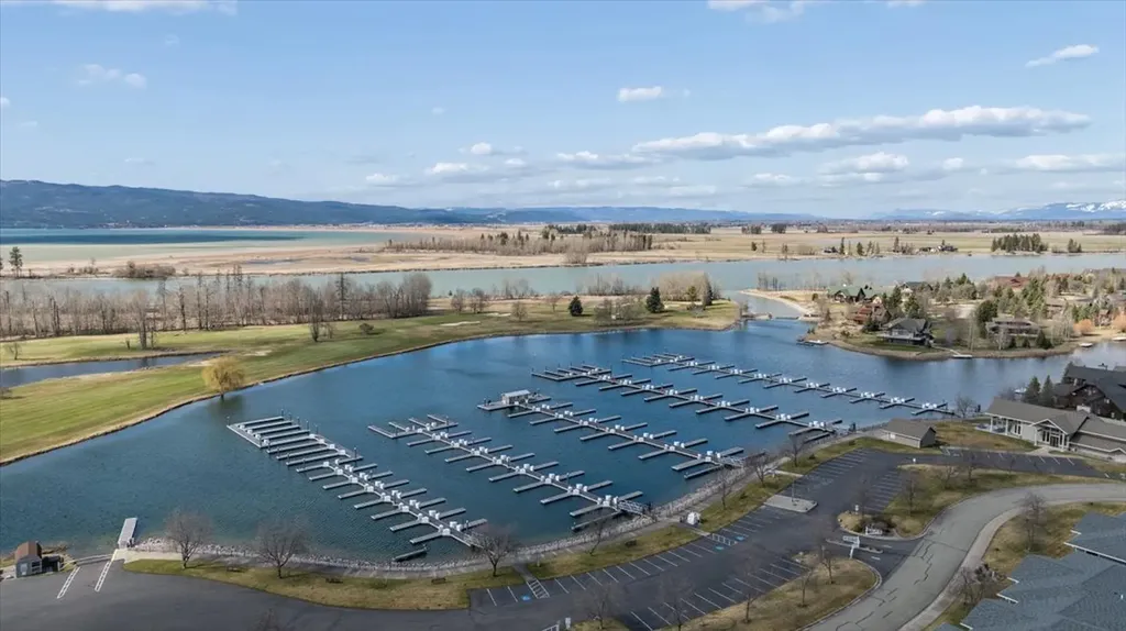 27 Bay Harbor Drive Bigfork MT 59911